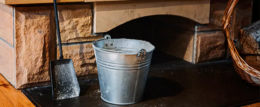 Clean The Fireplace Mantle And Hearth in Arcadia, California